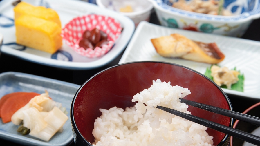 【朝食付】炊き立てほかほかの秋田県産米♪優しい朝食！